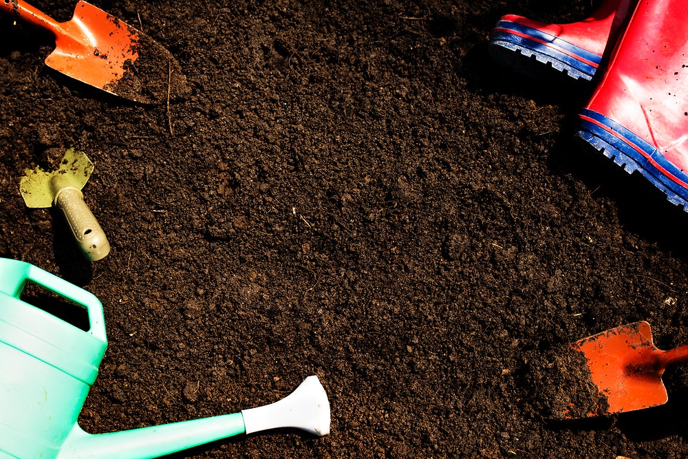 soil gardening tools featured image